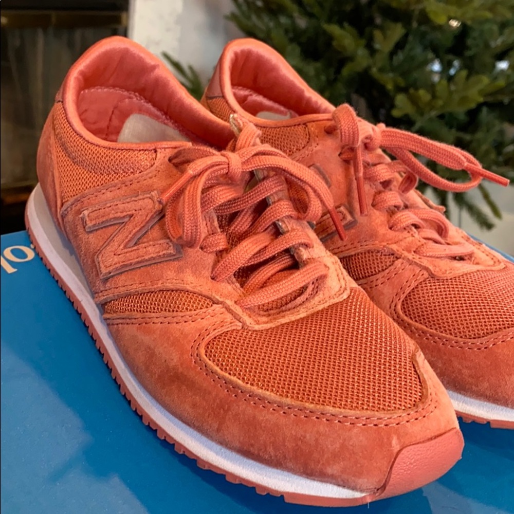 New Balance 420